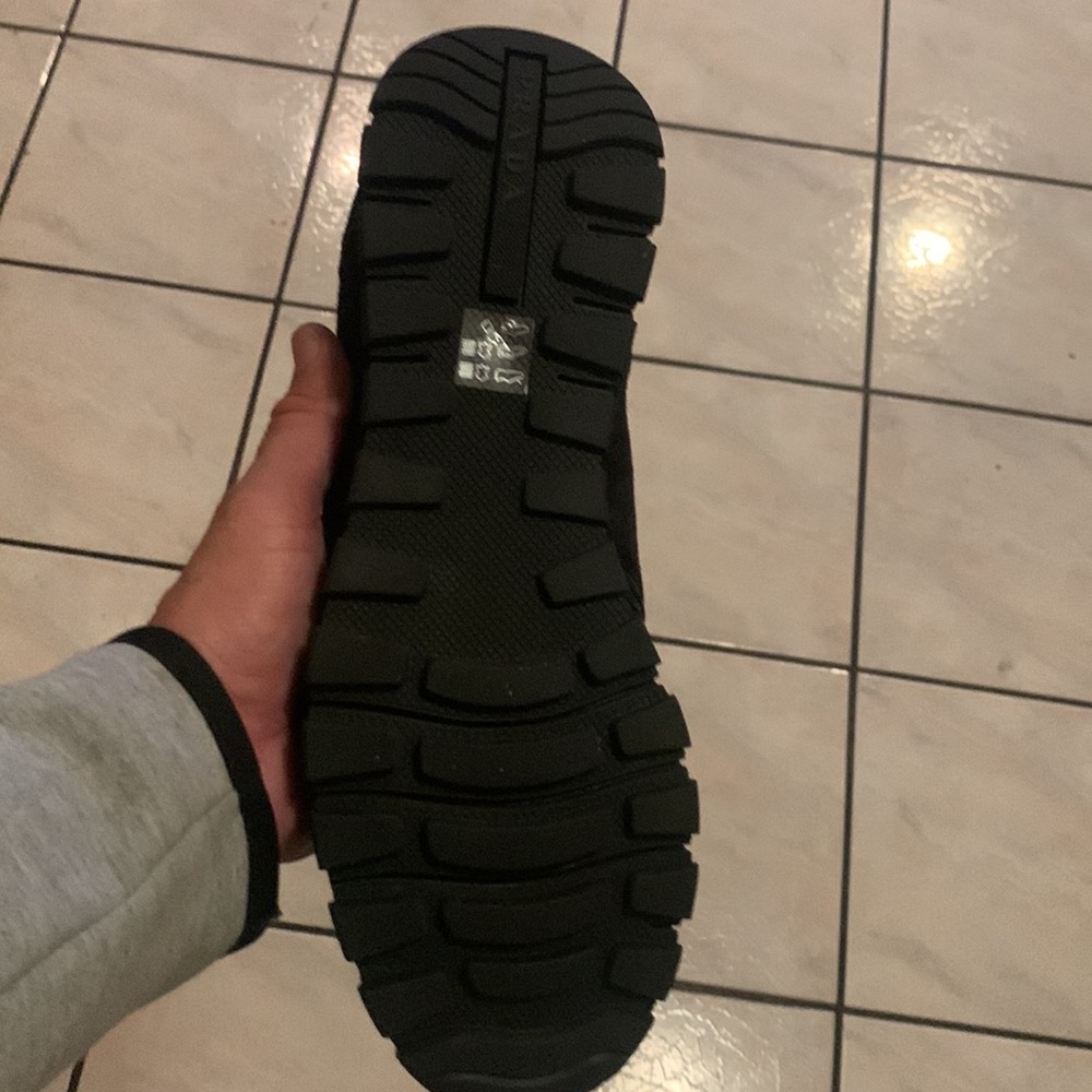 Prada sneaker - Picture 10 of 10